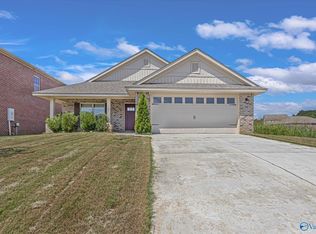 127 Gardengate Dr, Harvest, AL 35749