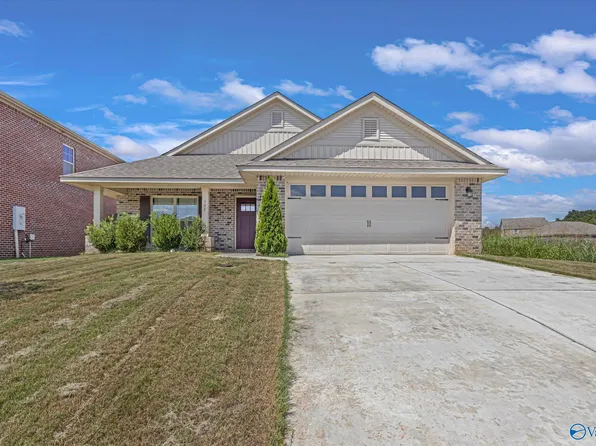 127 Gardengate Dr, Harvest, AL 35749