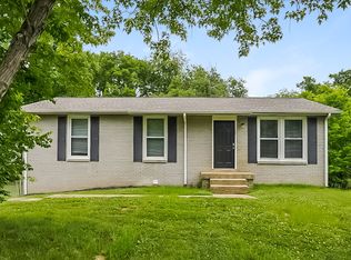 4112 Meadow Hill Dr, Nashville, TN 37218