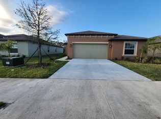 6735 Bar Trl, Zephyrhills, FL 33541