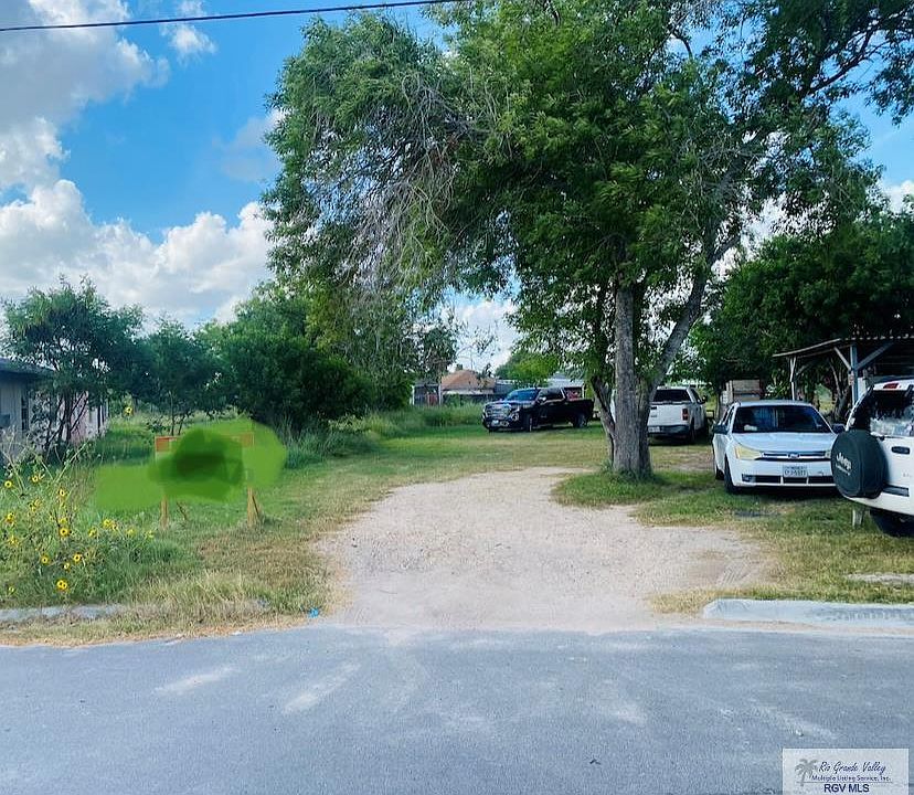 1st image of 435 Olmito St