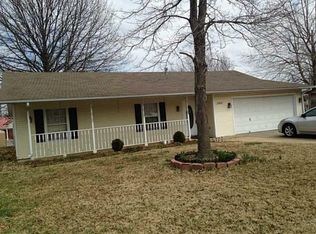 2415 W Mulberry St, Rogers, AR 72758