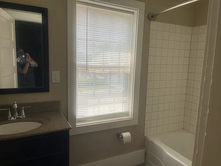 535 S Belmont Ave — Photo 19