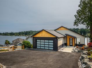 7443 Clover Valley Rd SE, Port Orchard, WA 98367