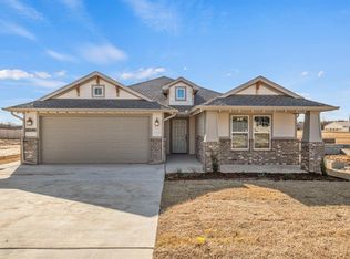 20140 Park Ln, Harrah, OK 73045