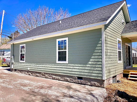 3rd image of 123 Hustonville St