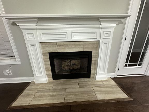 5th image of 304 Ellington Dr