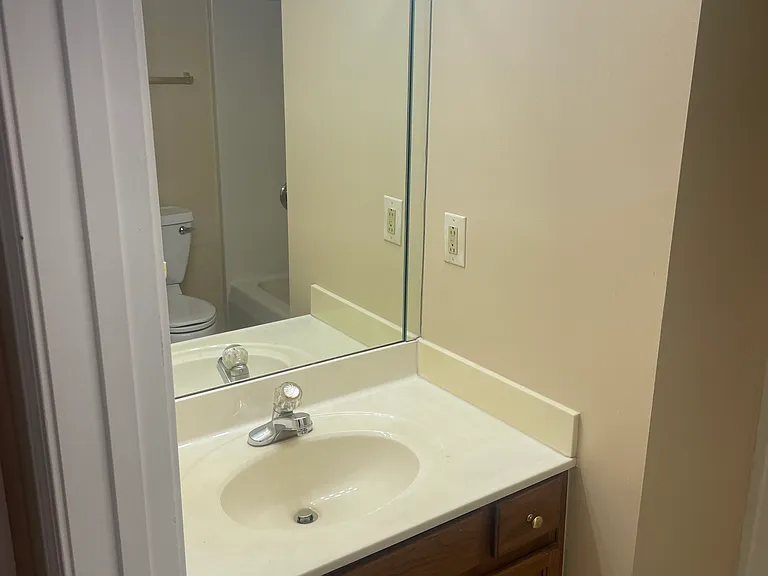 608 Rhodora Rdg — Photo 10