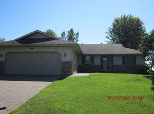 319 11th Ave SE, Elbow Lake, MN 56531