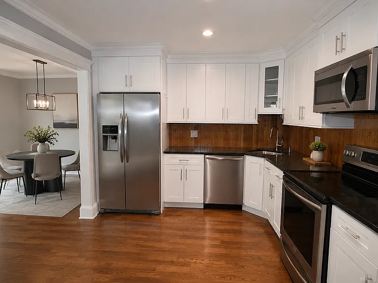97 Richards Ave #D8 — Photo 8