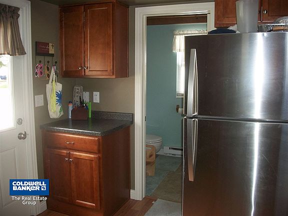 Full Bath off Kitchen