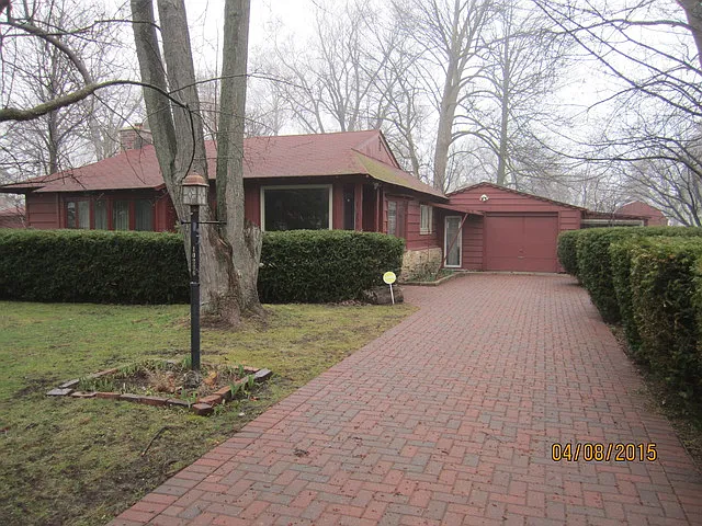 10206 W Wadsworth Rd photo 1