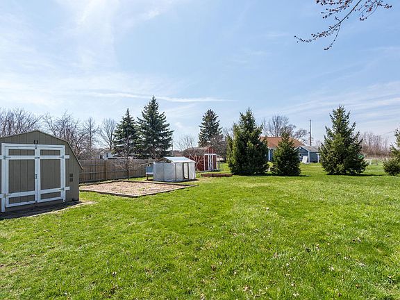5th image of 6941 Hammond Ave SE