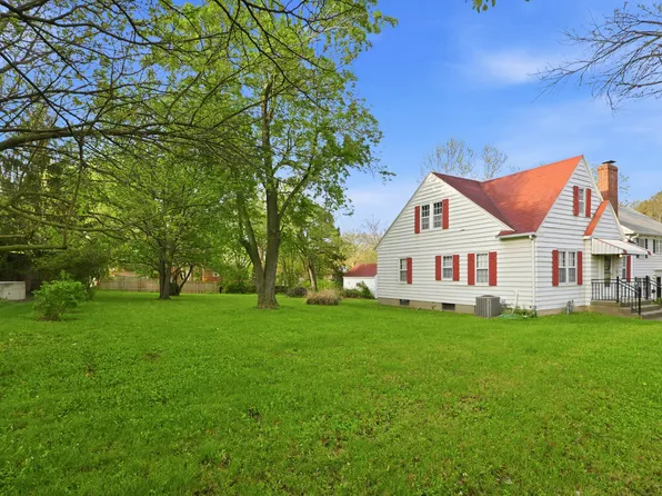 200 W Broadway, Columbia, MO 65203