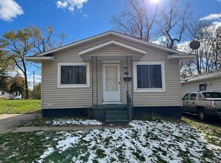 46 Fiddis Ave, Pontiac, MI 48342