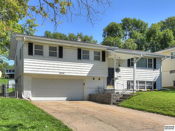 2nd image of 5034 Arbor Cir
