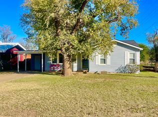 1104 Canyon St, Plainview, TX 79072