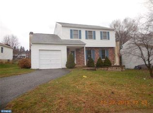 427 W 5th Ave, Parkesburg, PA 19365
