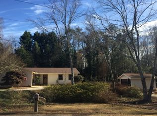 203 Hominey Hills Rd, Six Mile, SC 29682