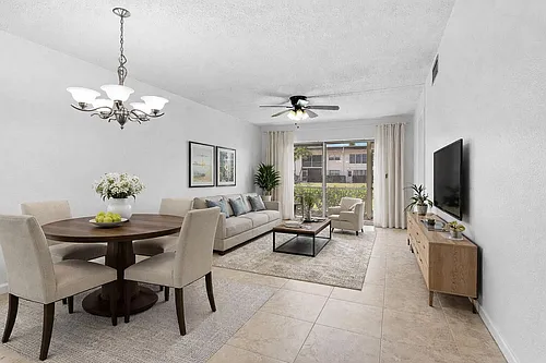 9855 Sandalfoot Blvd #305 Photo 1