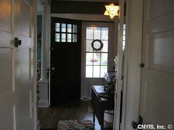 2nd image of 68 Downer St