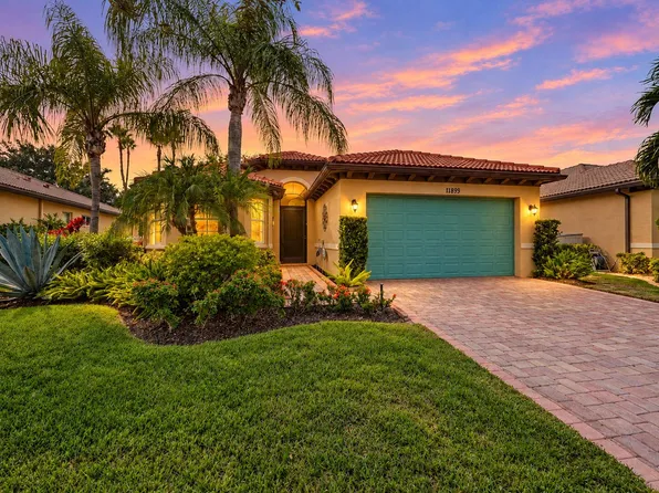 11899 SW Crestwood Circle, Port St Lucie, FL 34987