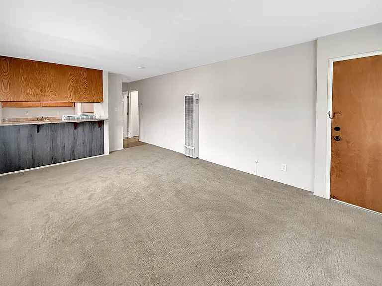 3600 Dimond — Photo 23