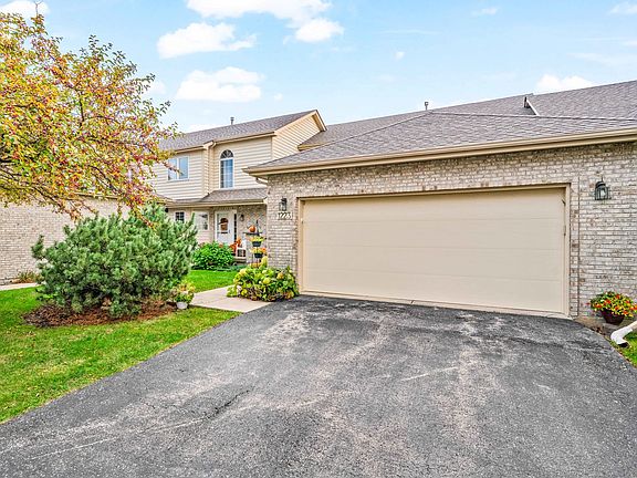2nd image of 1223 Green Ct