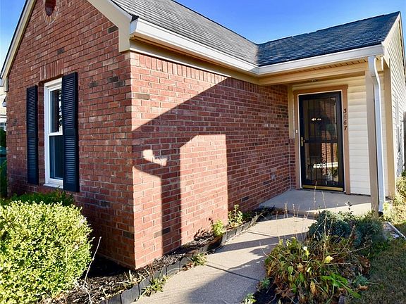 2nd image of 3667 Smallwood Ln E