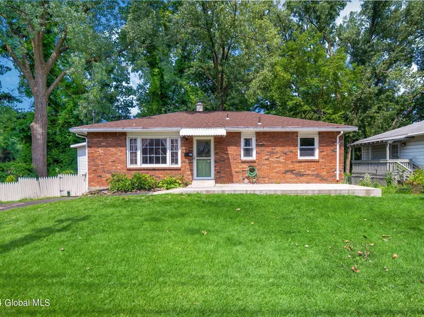 62 Tremont Street, Albany, NY 12205