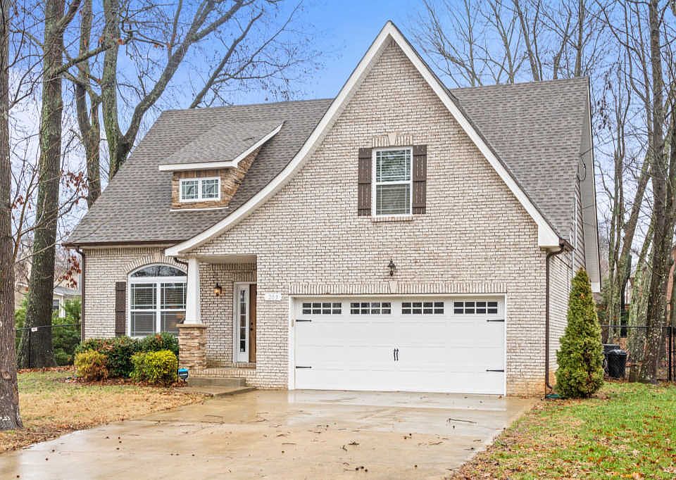 1st image of 203 E Regent Dr
