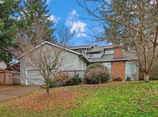 12123 Orchard Hill Way, Lake Oswego, OR 97035