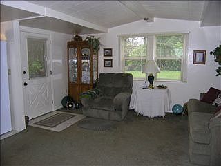 4th image of 2030 S Forrest St