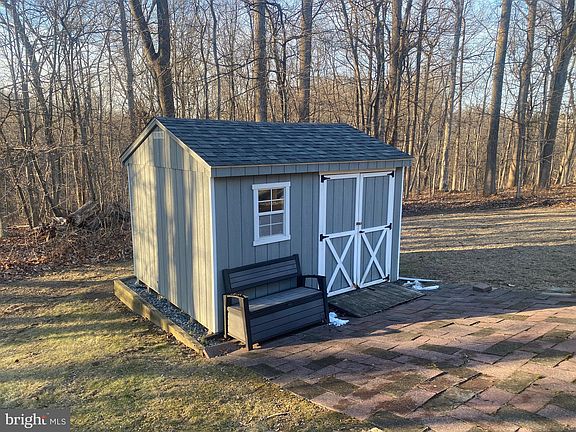 5th image of 708 Forest Dr
