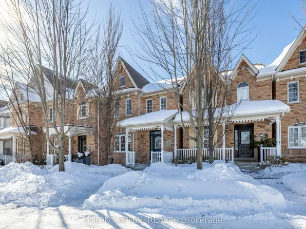 29 Queens Plate Dr, Markham, ON L6C 2A9