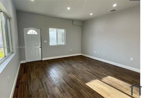 3rd image of 4719 NW 15th Ct