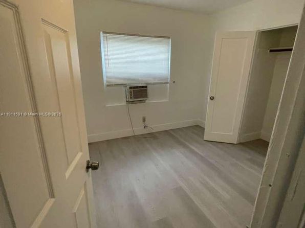 miami-florida-43807538 picture