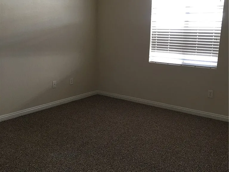 1040 Appleblossom Time Ave — Photo 5