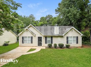 11035 Shannon Cir, Hampton, GA 30228