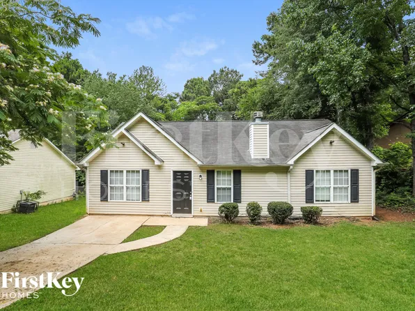 11035 Shannon Cir, Hampton, GA 30228