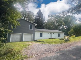 398 Fletcher Heights Rd, Clarksburg, WV 26301