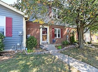 11 Griffin Ln, Hamilton, OH 45014