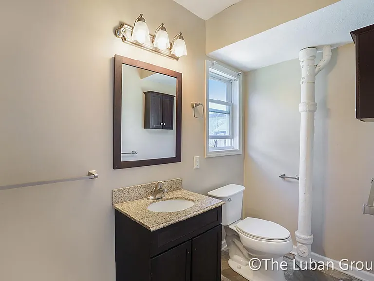 334 Indiana Ave SW #3 — Photo 9