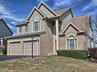 112 Jacobs Creek Dr, Hershey, PA 17033