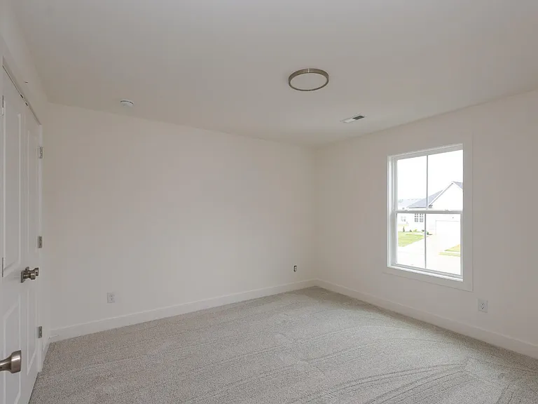 208 Skaggs Blvd — Photo 25