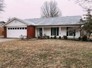 1709 S Oak St, Stuttgart, AR 72160
