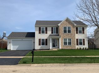 558 Devonaire Pkwy, Dekalb, IL 60115