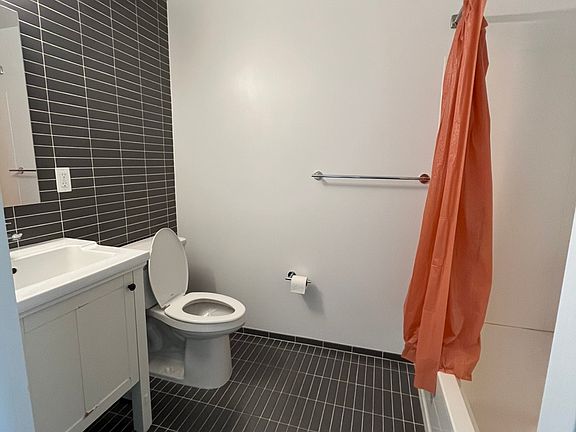 5th image of 302 E 2nd St #9B