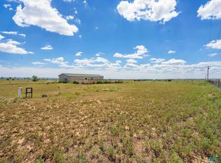 616 Dinkle Rd, Edgewood, NM 87015