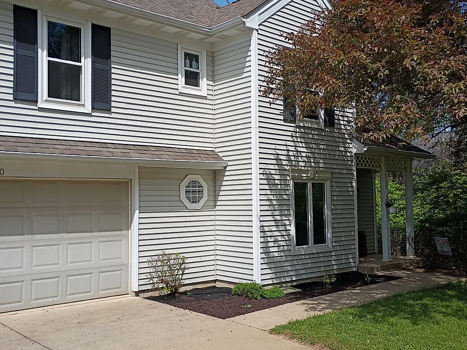 1st image of 2210 S Laurelwood Cir